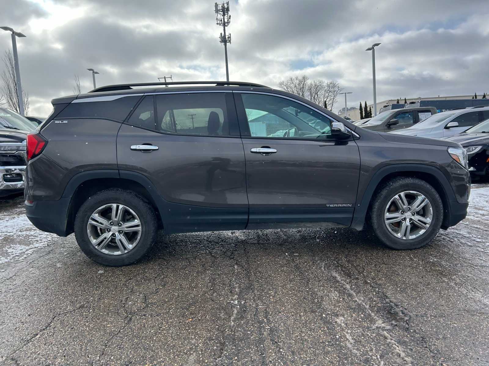 Thumbnail: 2020 GMC Terrain - 13