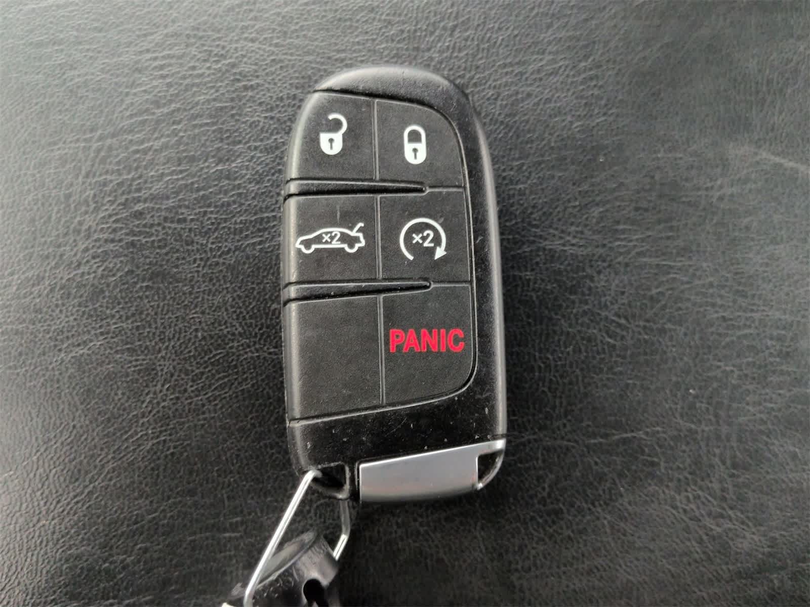 Thumbnail: 2016 Dodge Charger - 36