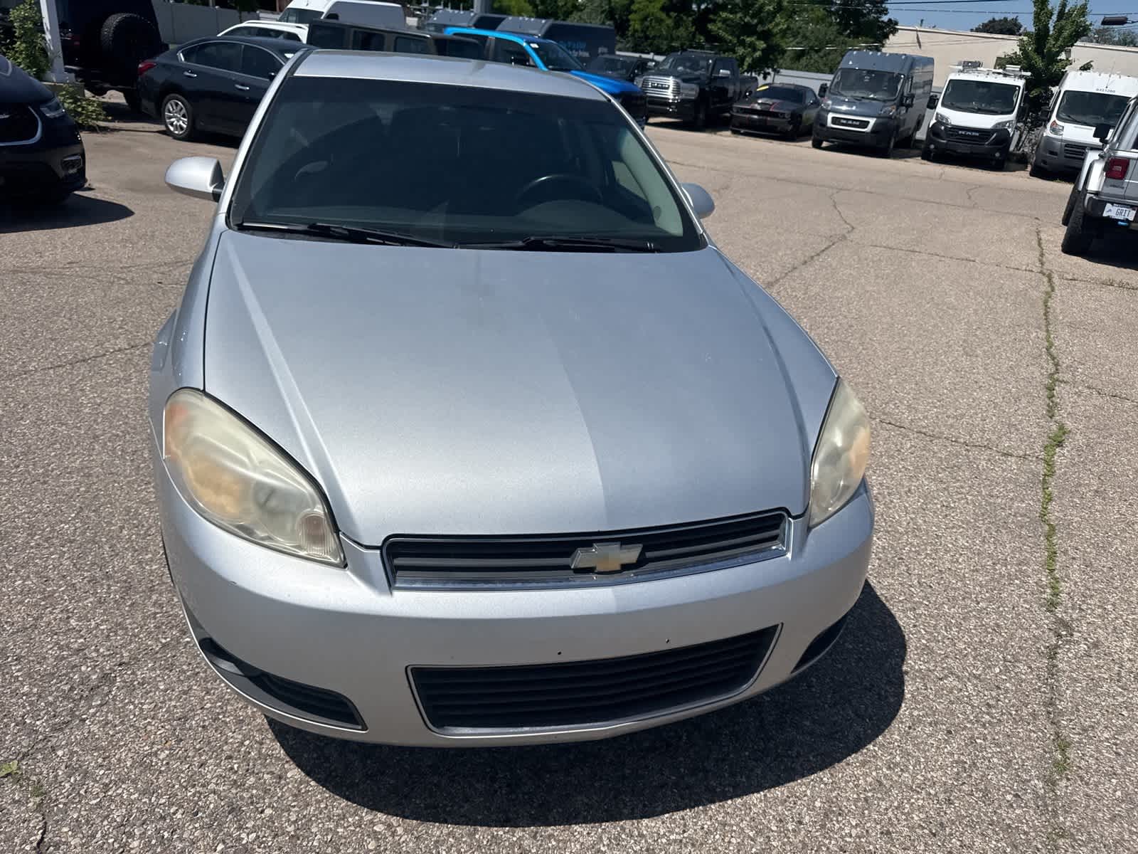 Thumbnail: 2011 Chevrolet Impala - 5