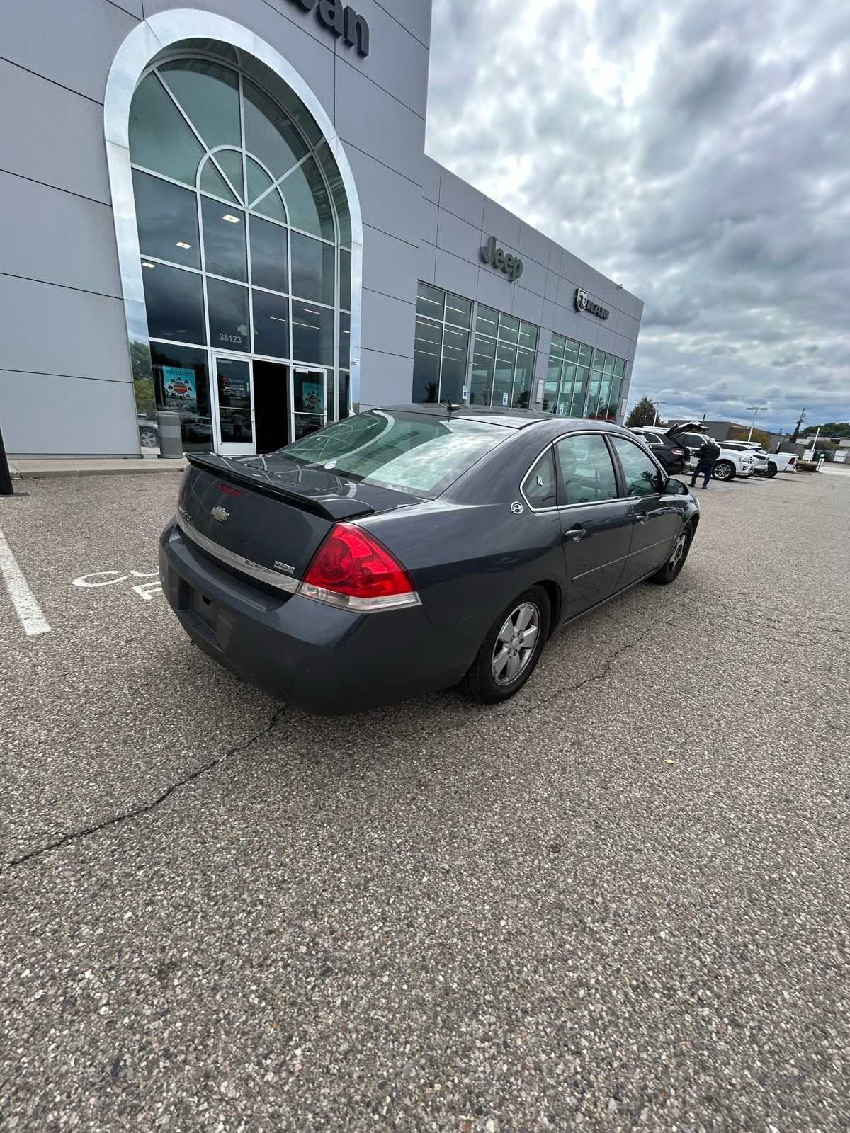 Thumbnail: 2008 Chevrolet Impala - 15