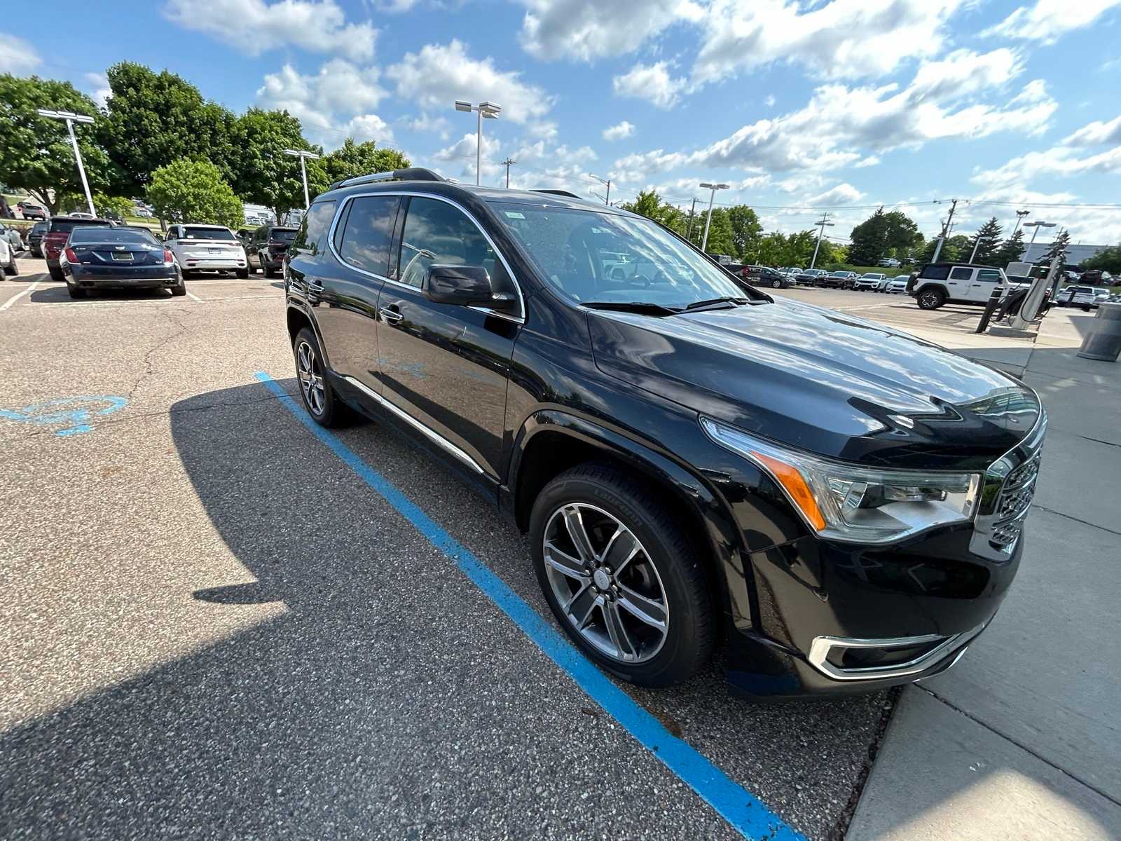 Thumbnail: 2019 GMC Acadia - 5