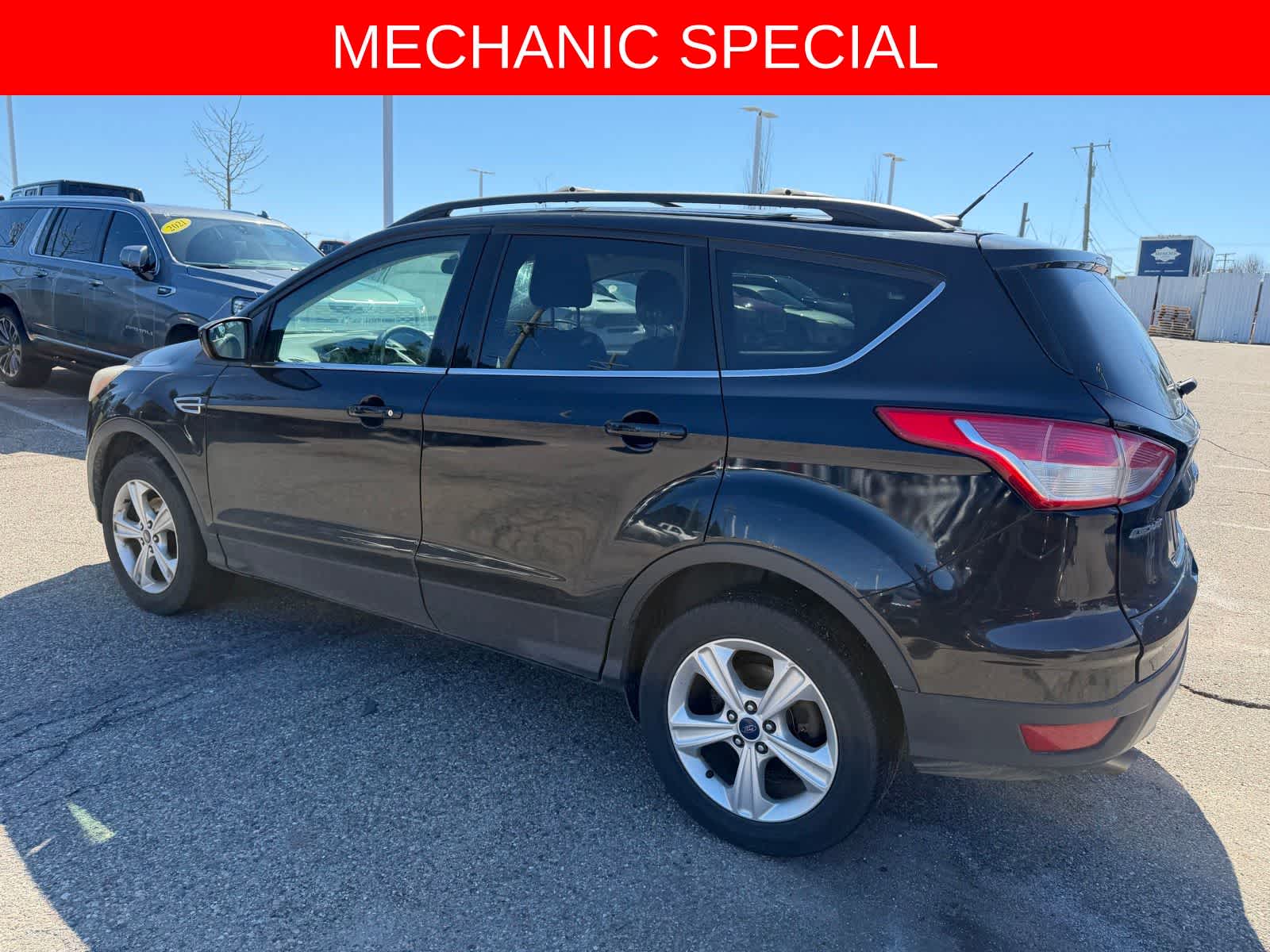 Thumbnail: 2016 Ford Escape - 21