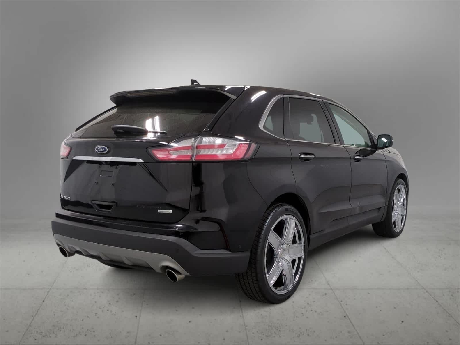 Thumbnail: 2020 Ford Edge - 8