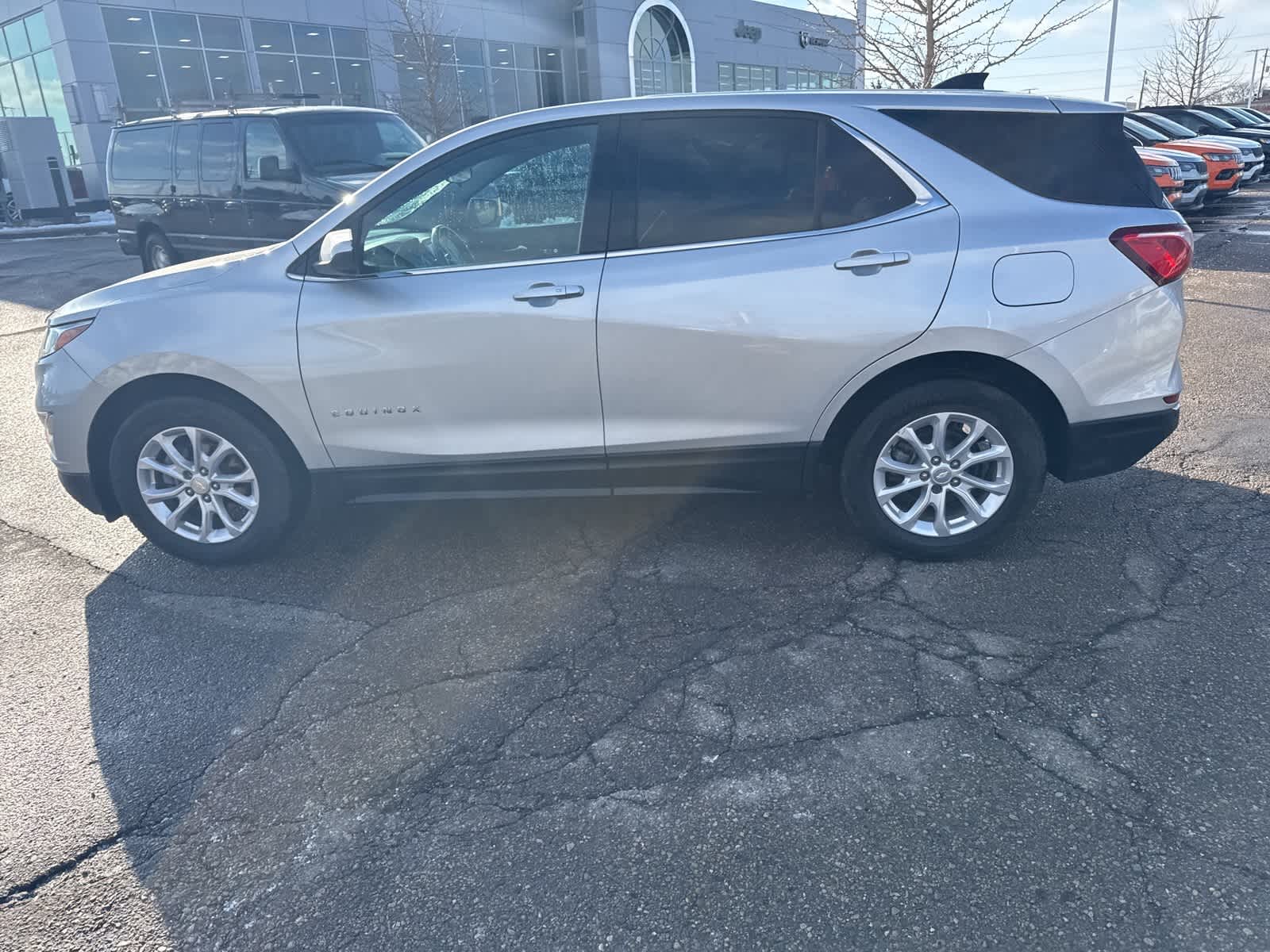 Thumbnail: 2020 Chevrolet Equinox - 17