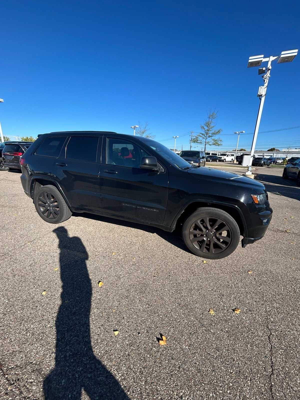 Thumbnail: 2019 Jeep Grand Cherokee - 10