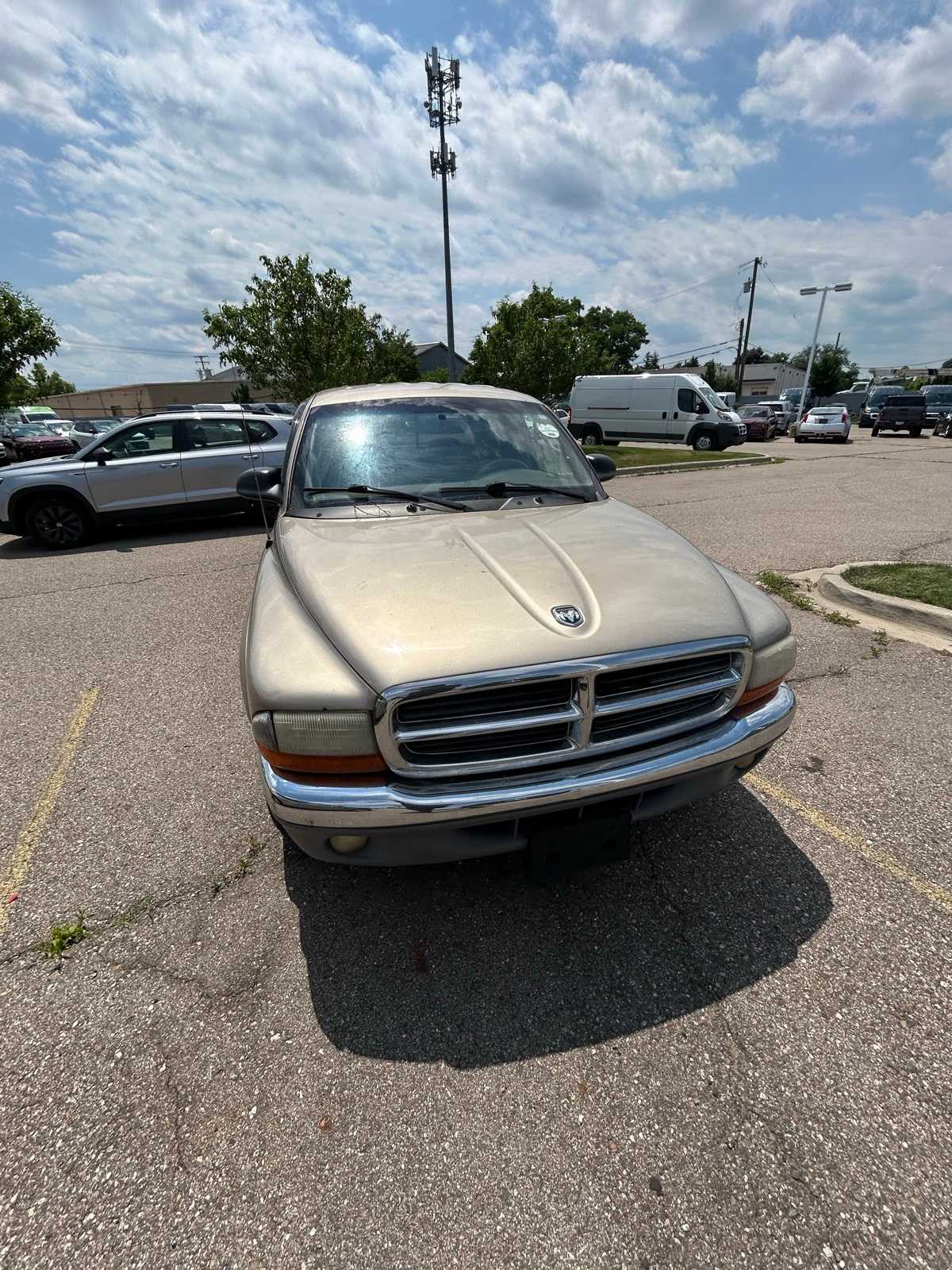 Thumbnail: 2004 Dodge Dakota - 4