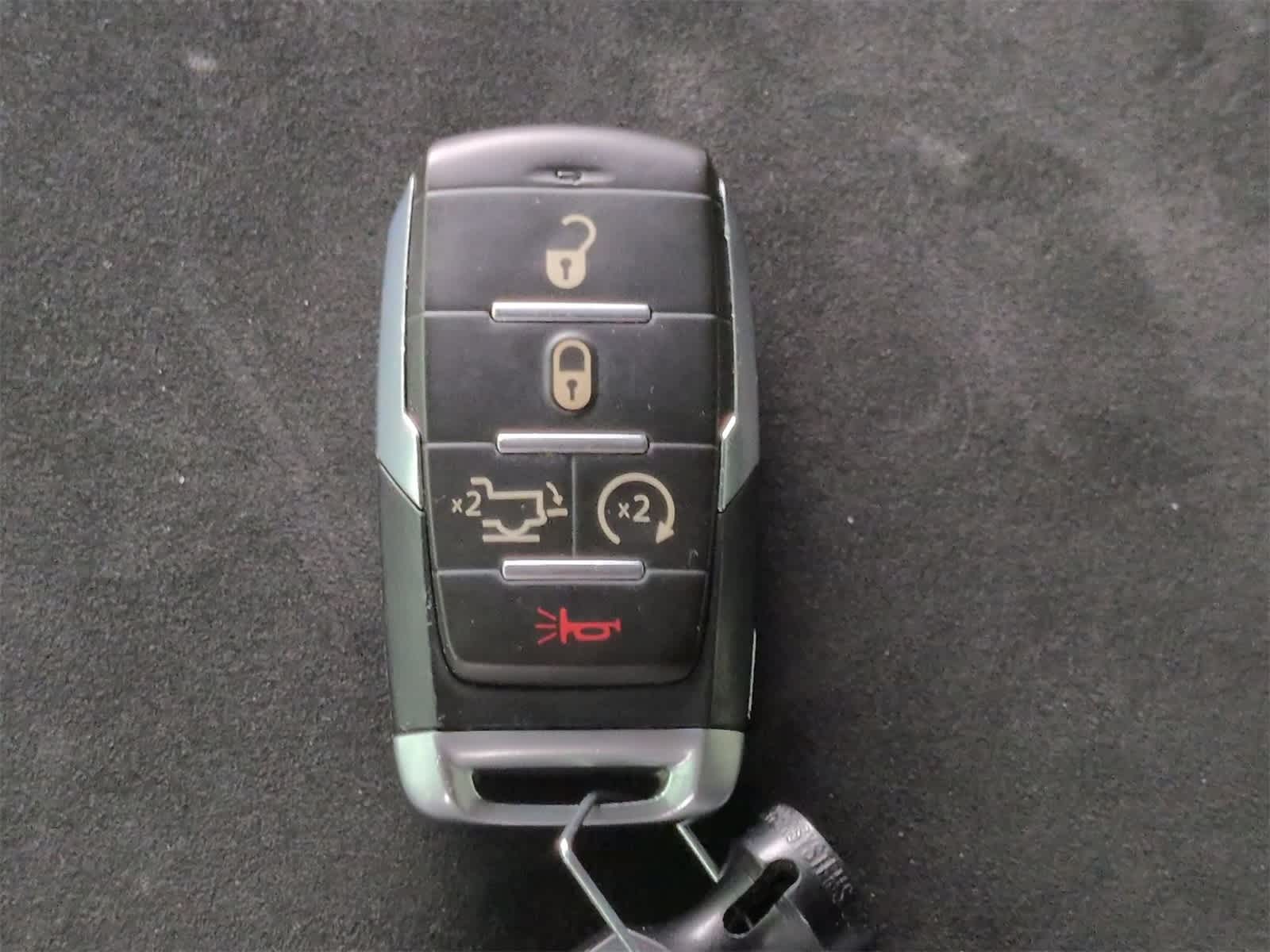 Thumbnail: 2021 RAM 1500 - 39