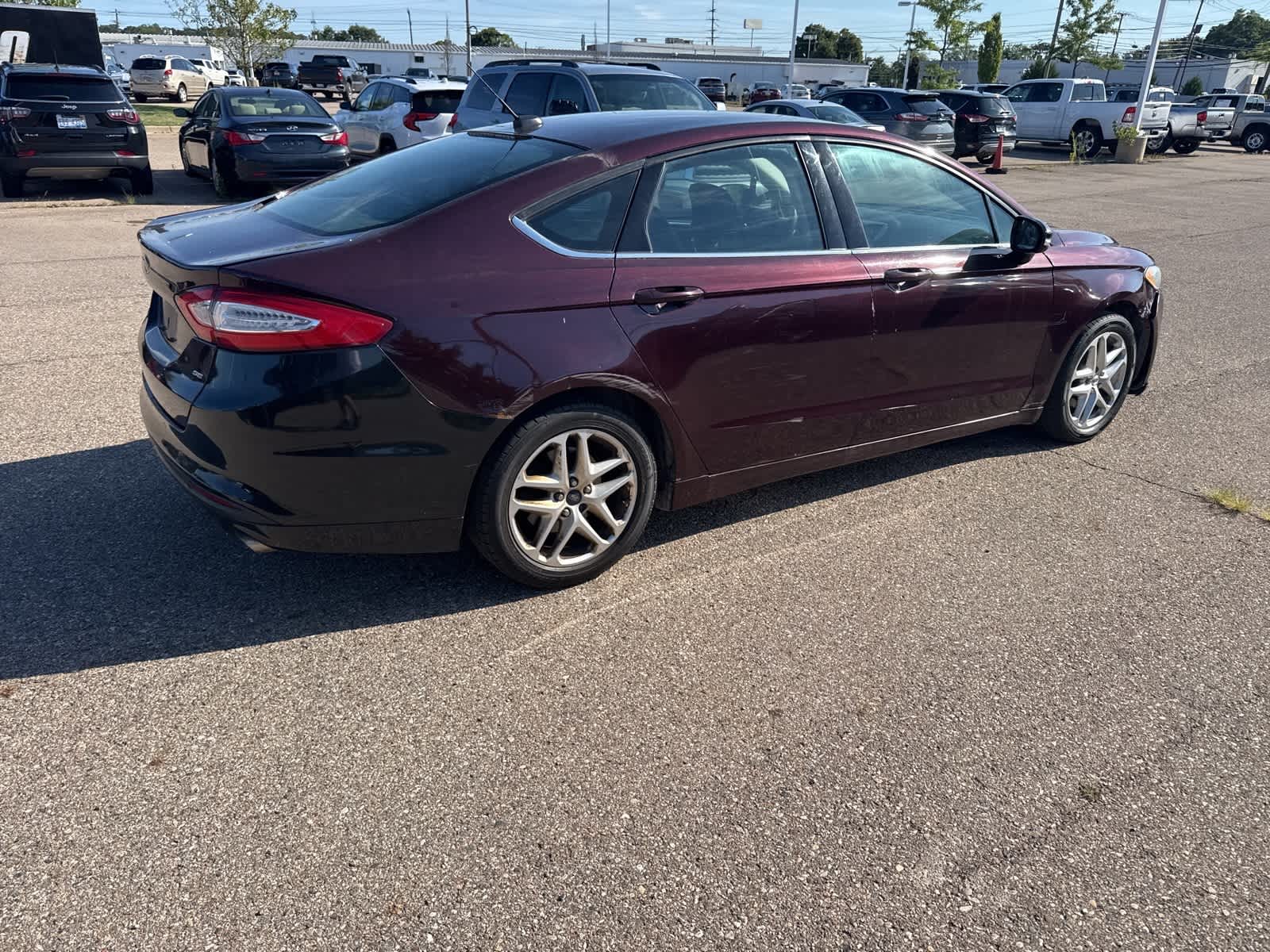 Thumbnail: 2013 Ford Fusion - 15