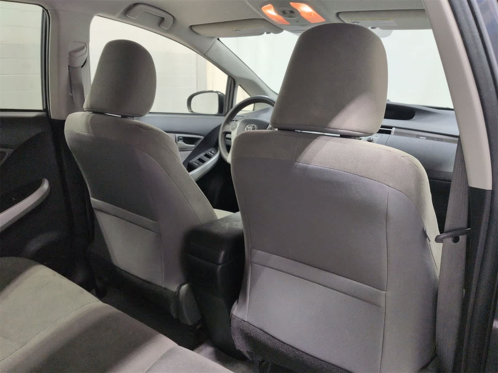 Thumbnail: 2015 Toyota Prius - 19