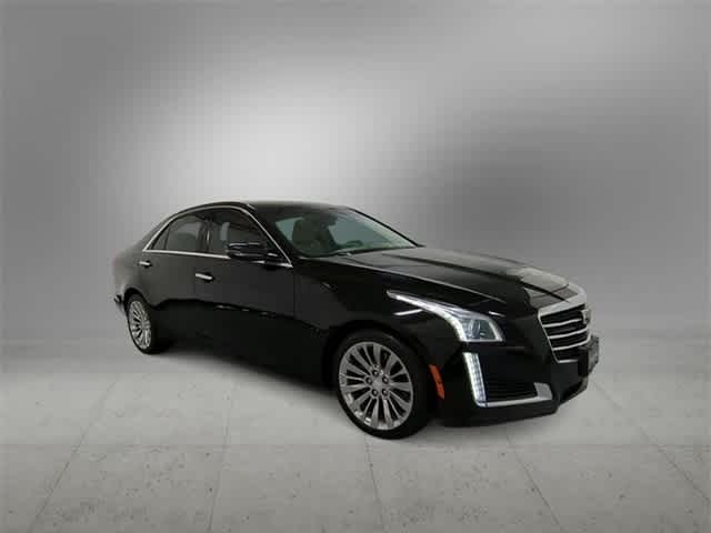 Used 2016 Cadillac CTS Sedan Luxury Collection with VIN 1G6AX5SX0G0112950 for sale in Farmington, MI