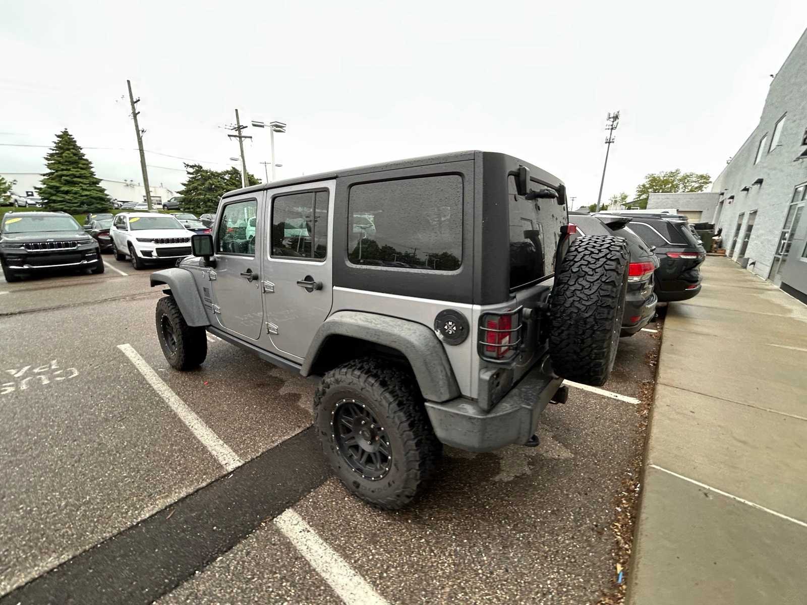 2016 Jeep Wrangler Unlimited Sport 19