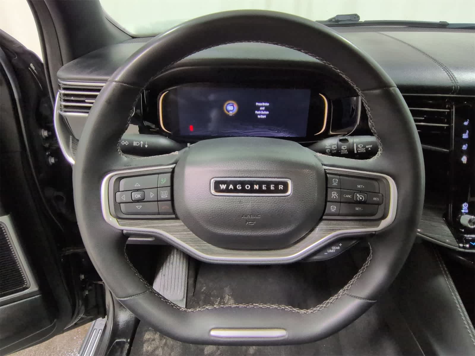 Thumbnail: 2022 Jeep Wagoneer - 25