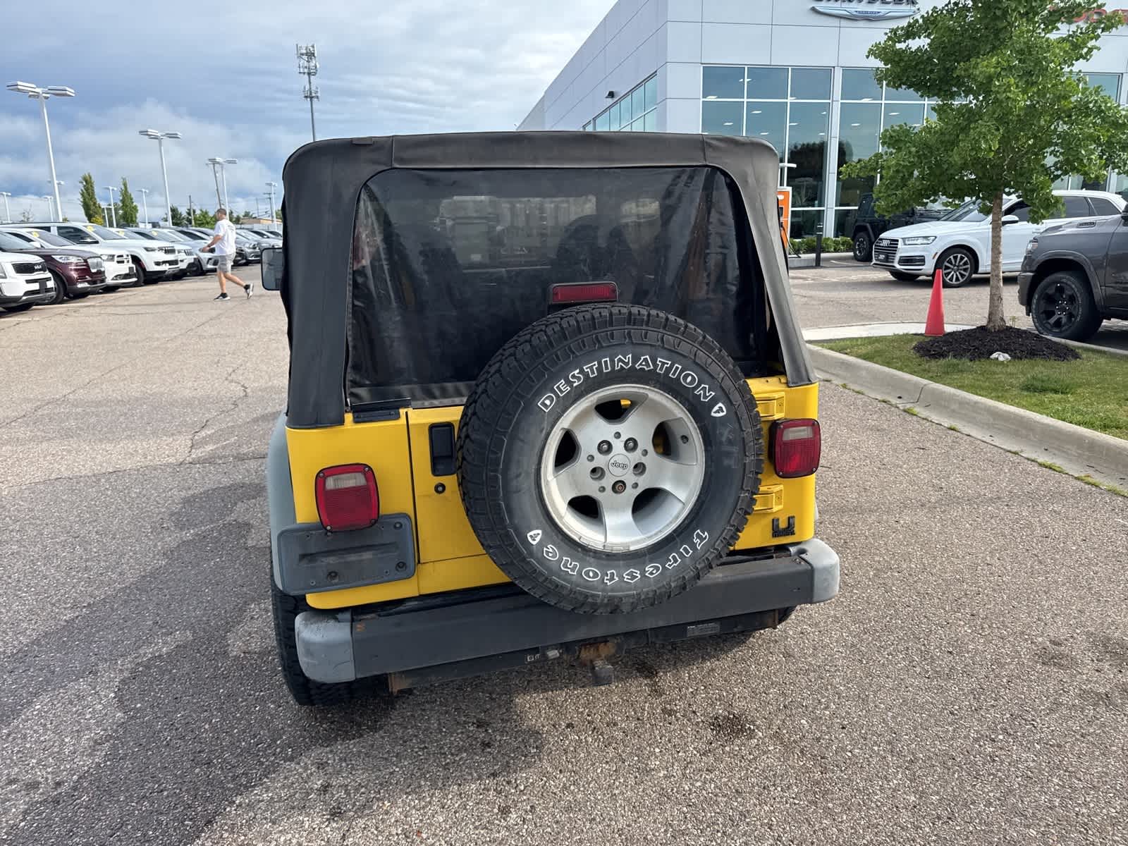 Thumbnail: 2000 Jeep Wrangler - 18