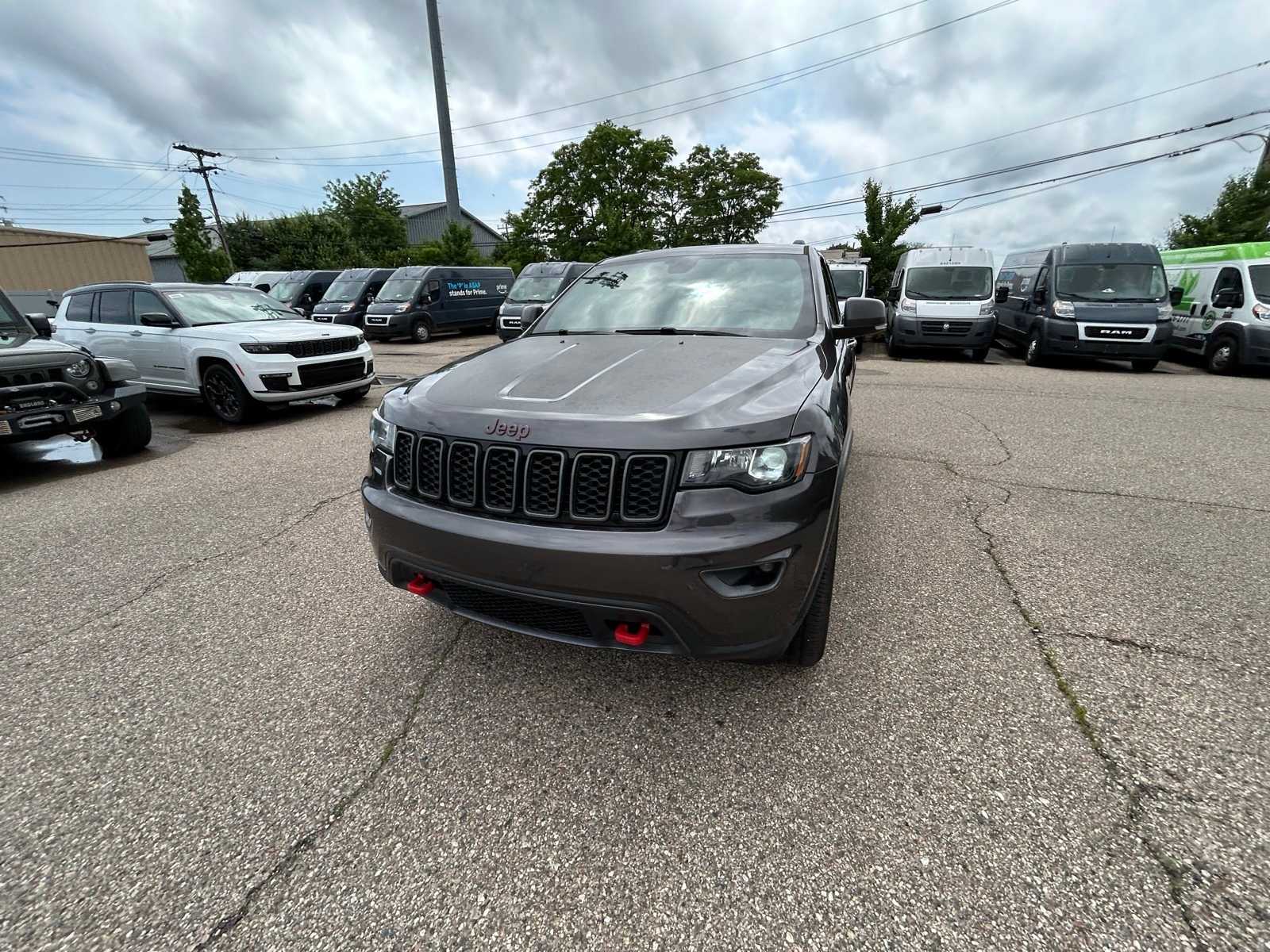 2020 Jeep Grand Cherokee Trailhawk 6