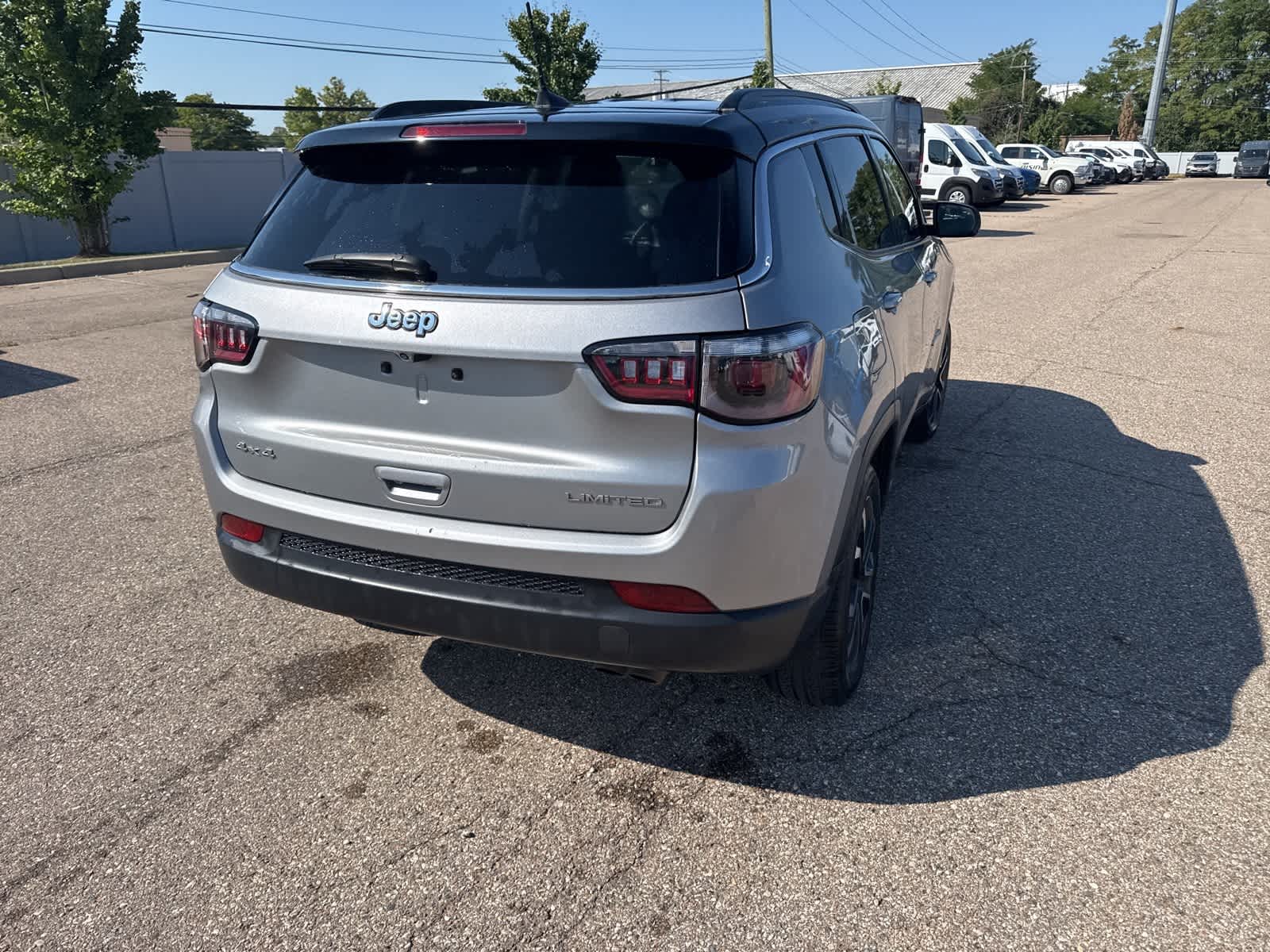 Thumbnail: 2022 Jeep Compass - 18