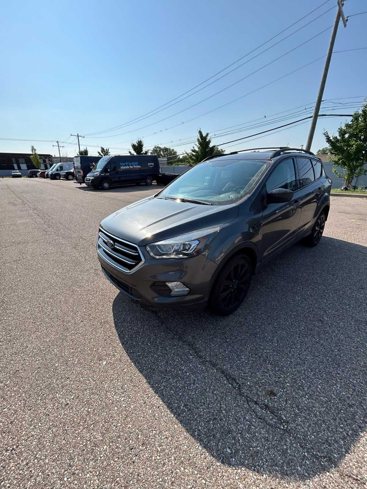 Thumbnail: 2019 Ford Escape - 2