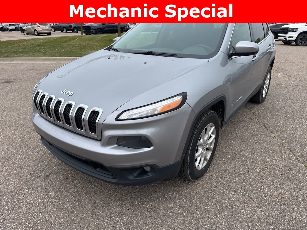 Used 2014 Jeep Cherokee Latitude SUV