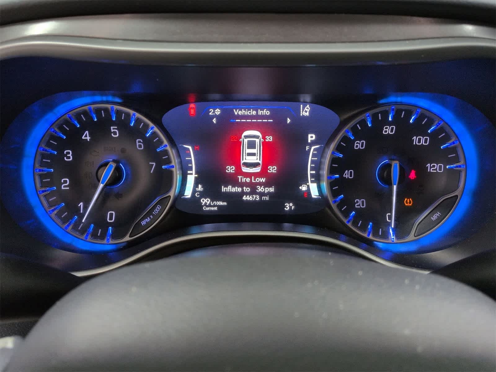 Thumbnail: 2024 Chrysler Pacifica - 32