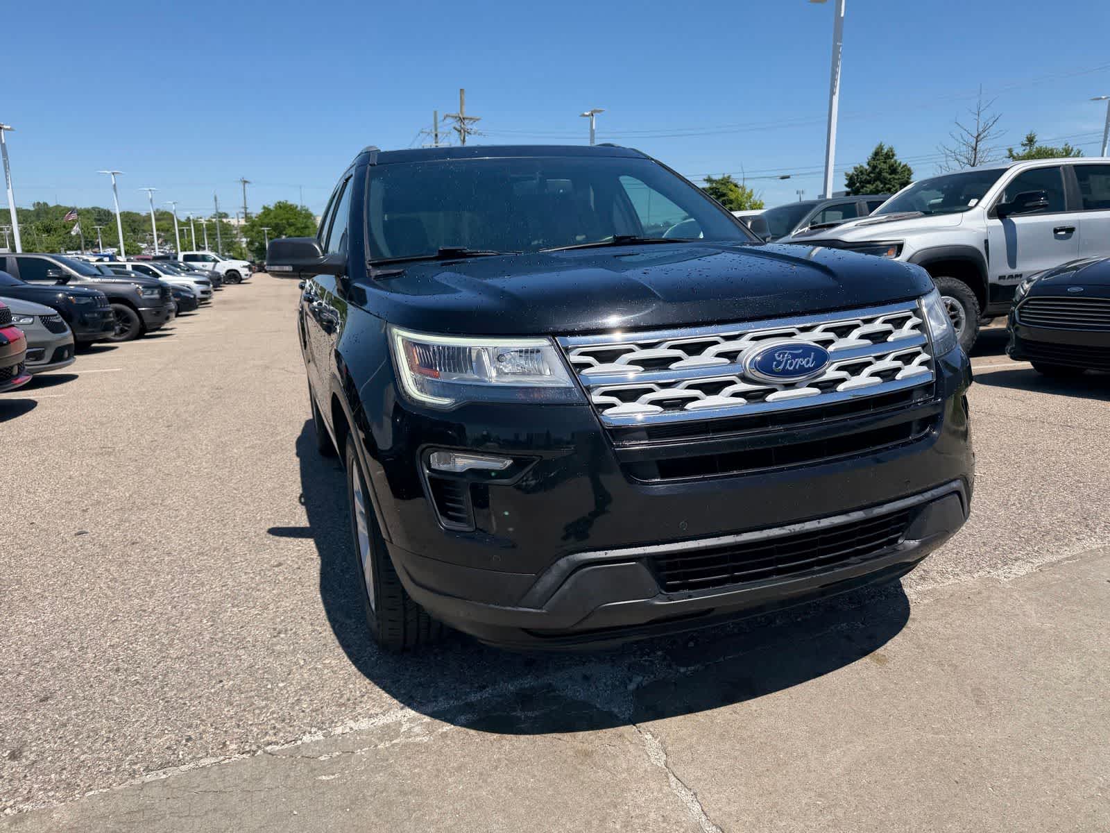 Thumbnail: 2019 Ford Explorer - 6