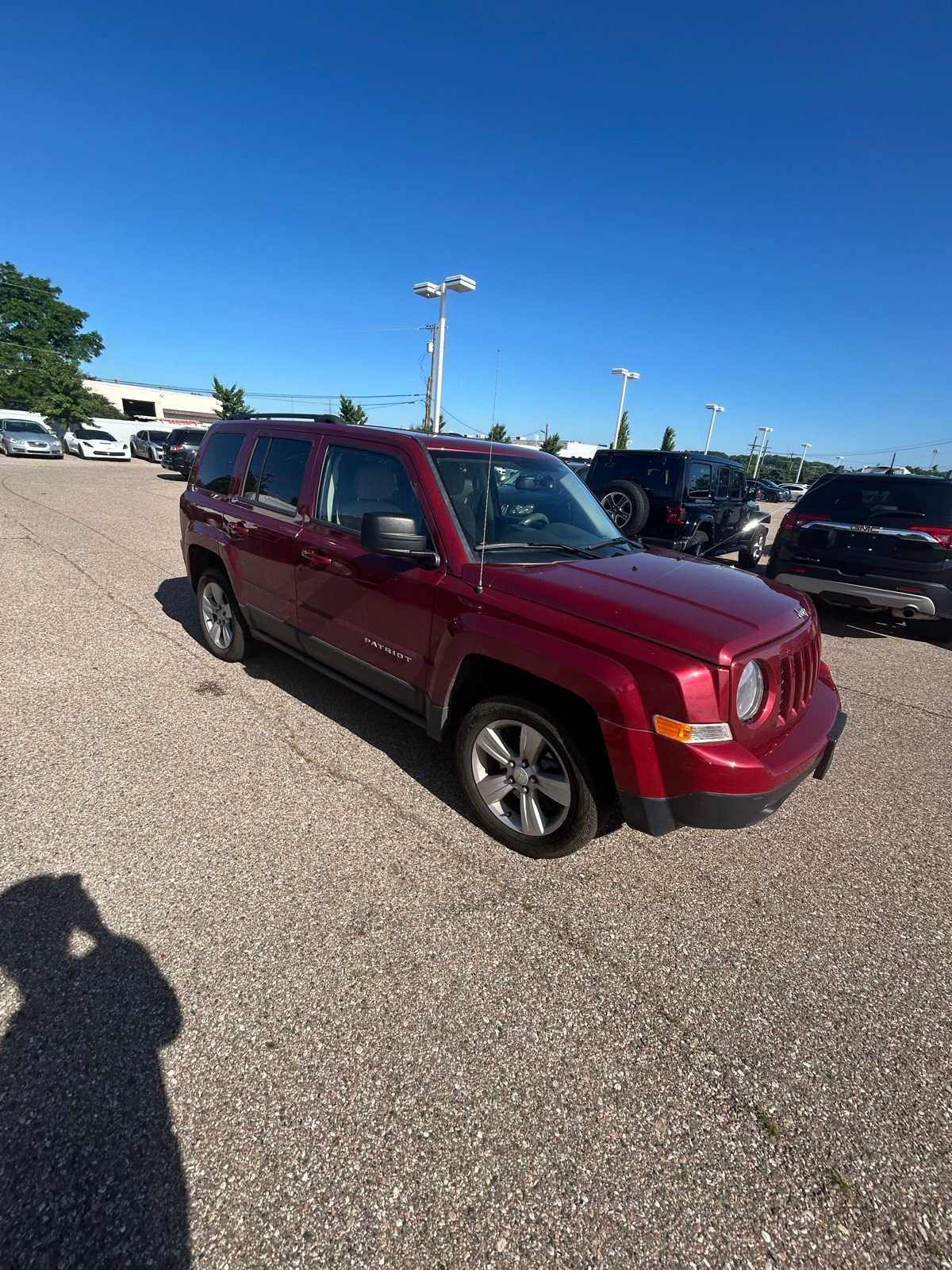 Thumbnail: 2015 Jeep Patriot - 10