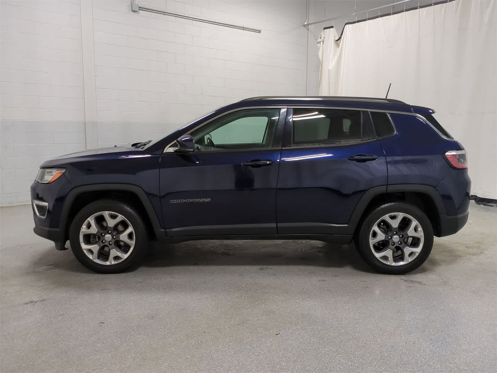 Thumbnail: 2021 Jeep Compass - 11
