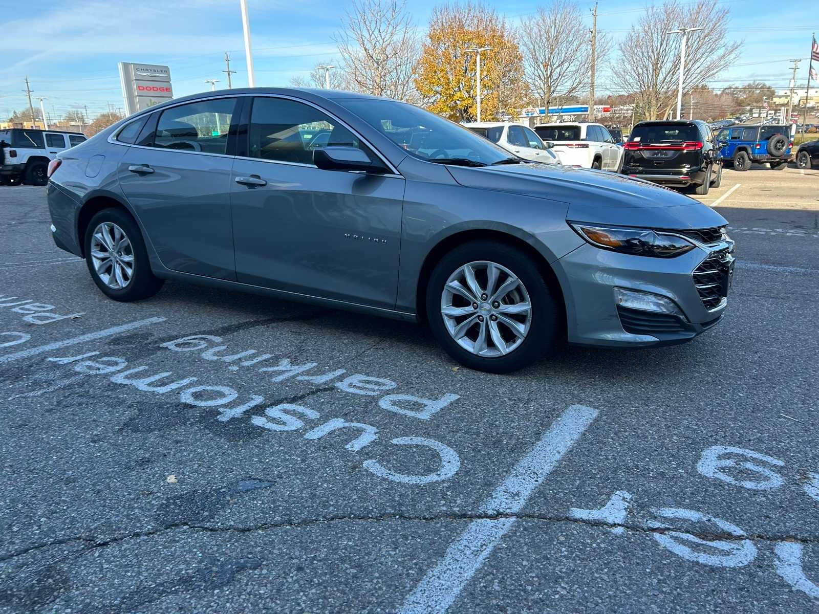 Thumbnail: 2023 Chevrolet Malibu - 7