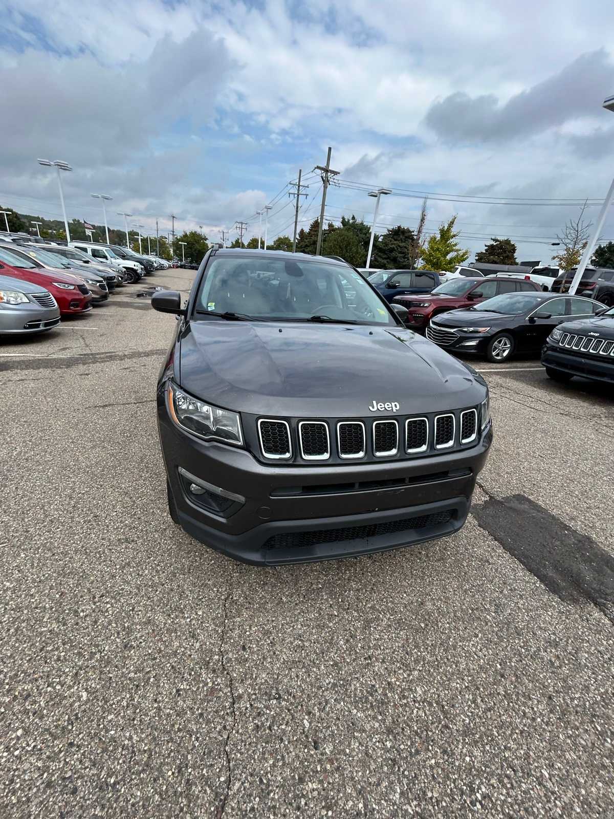 Thumbnail: 2019 Jeep Compass - 6