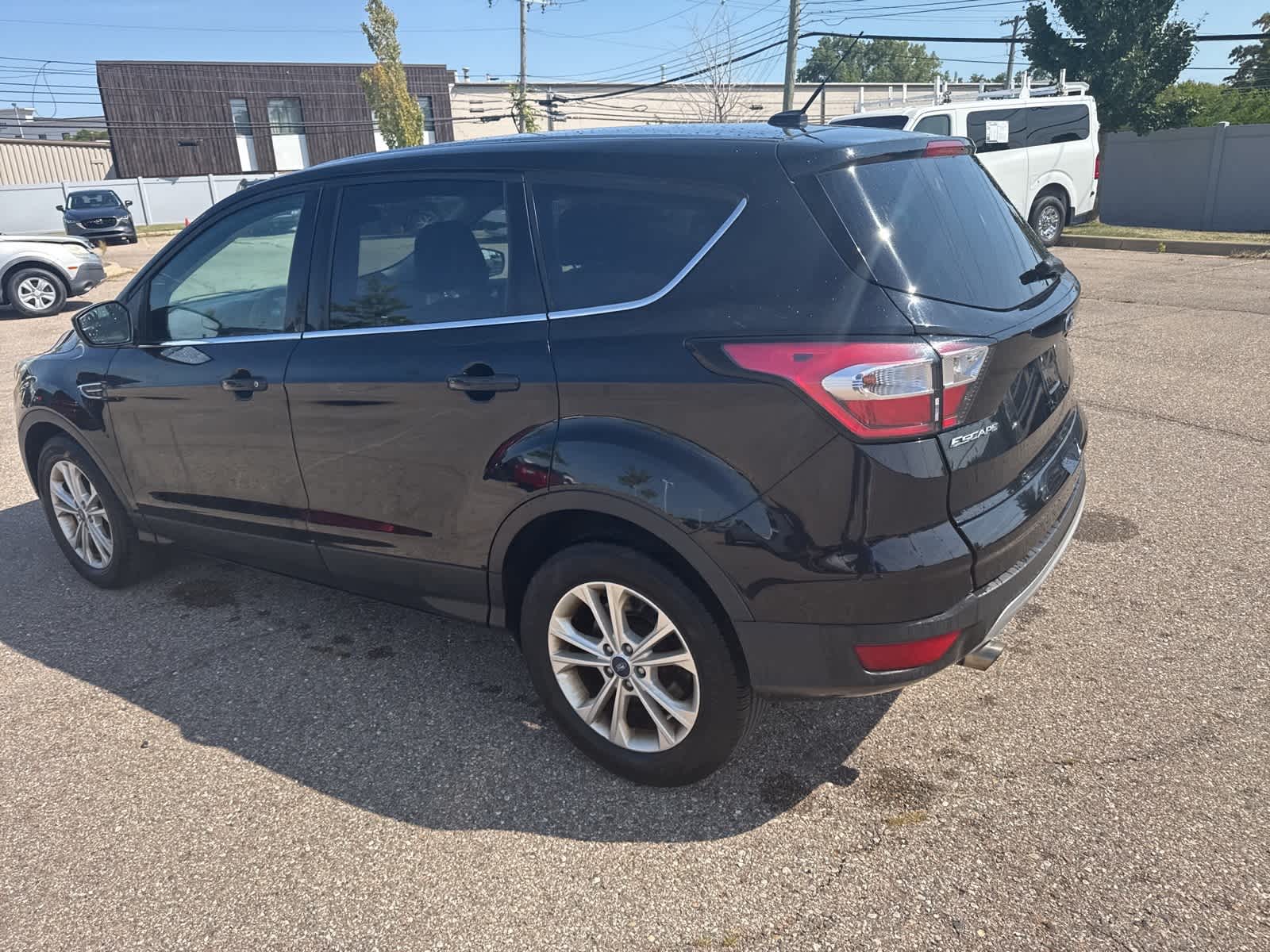 Thumbnail: 2017 Ford Escape - 22