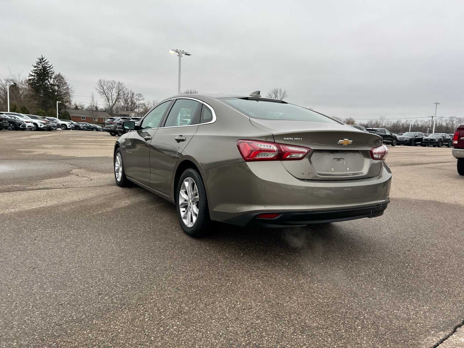 Thumbnail: 2020 Chevrolet Malibu - 23