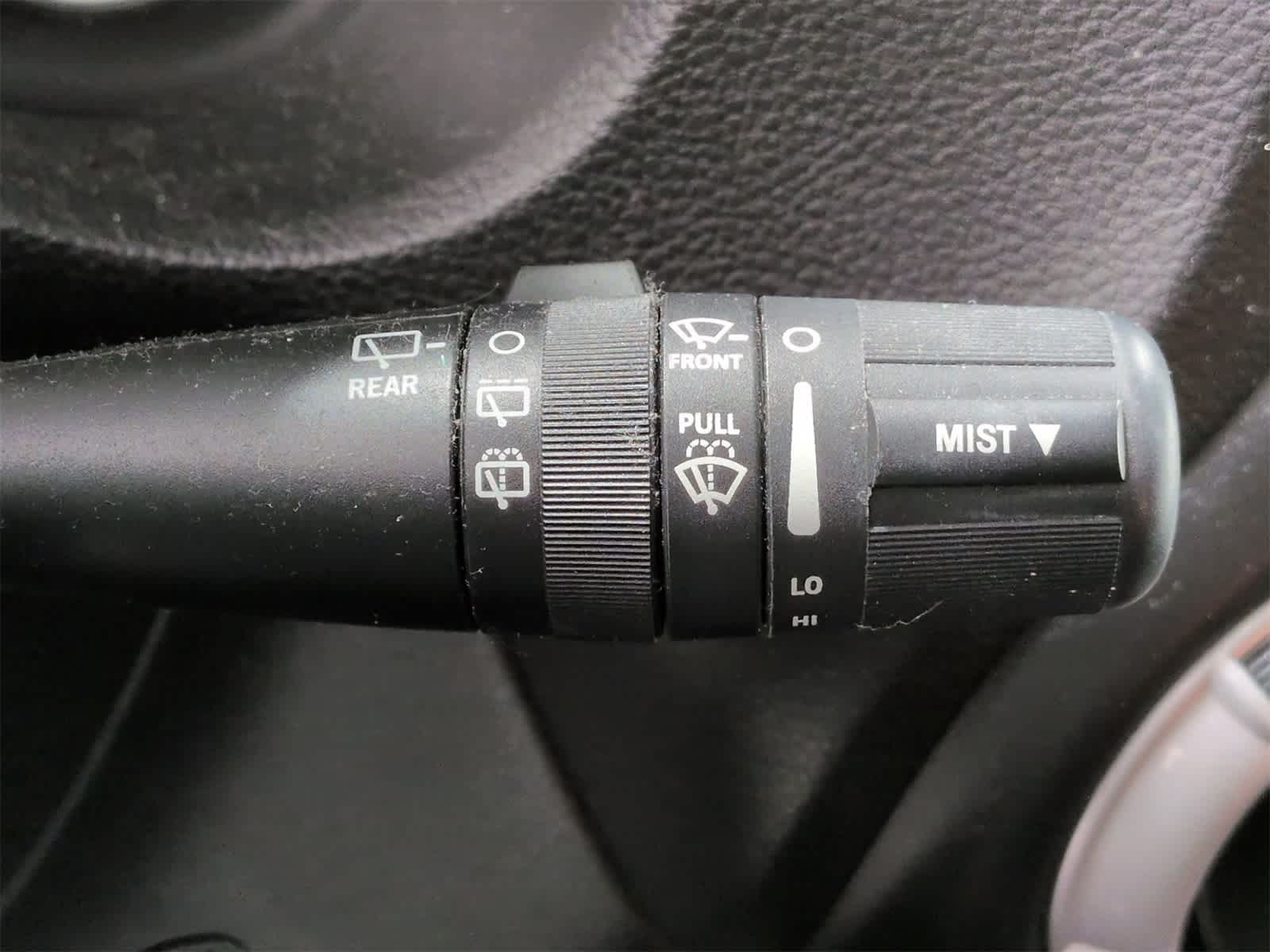 Thumbnail: 2017 Jeep Wrangler - 26