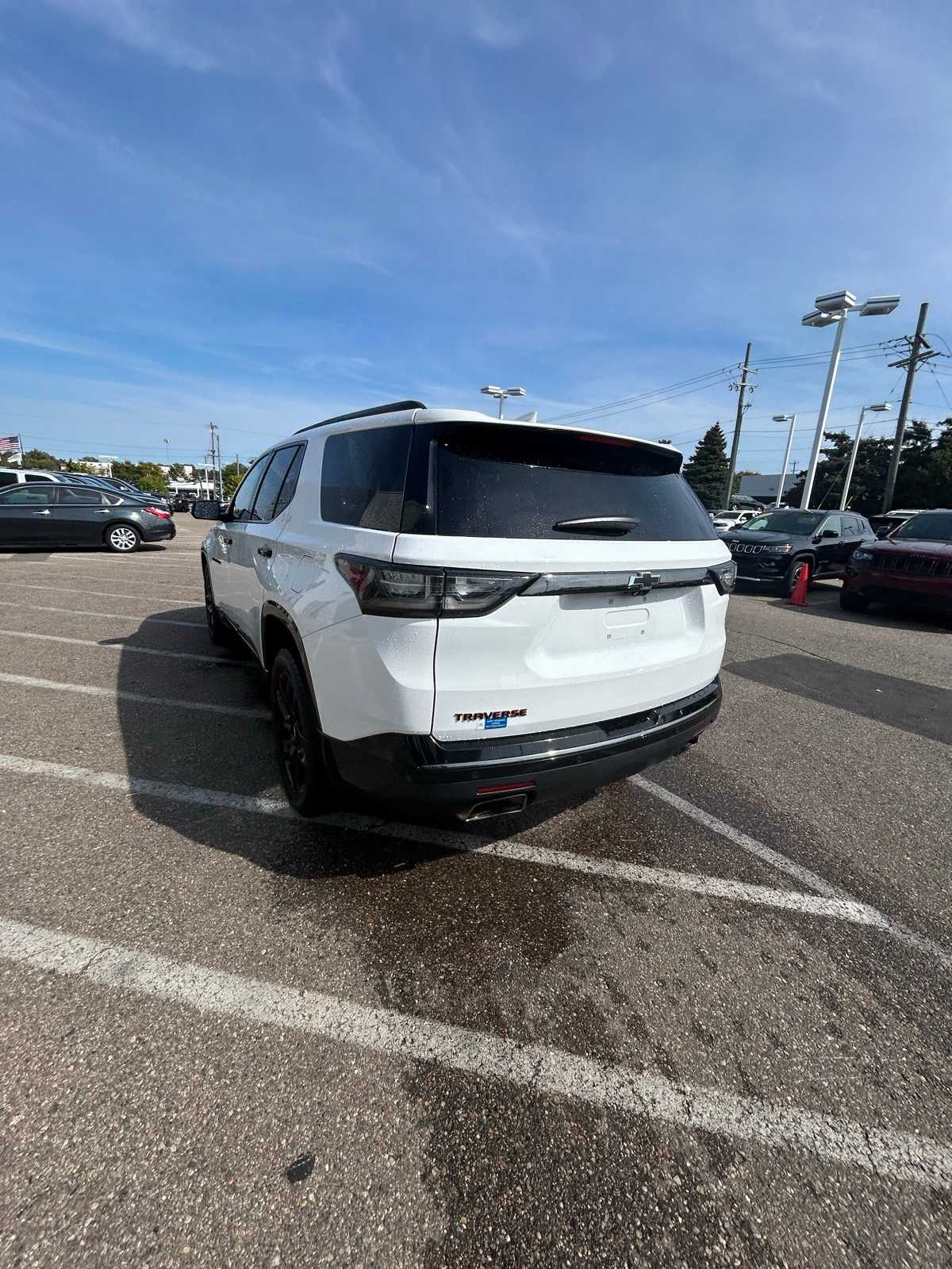 Thumbnail: 2020 Chevrolet Traverse - 22