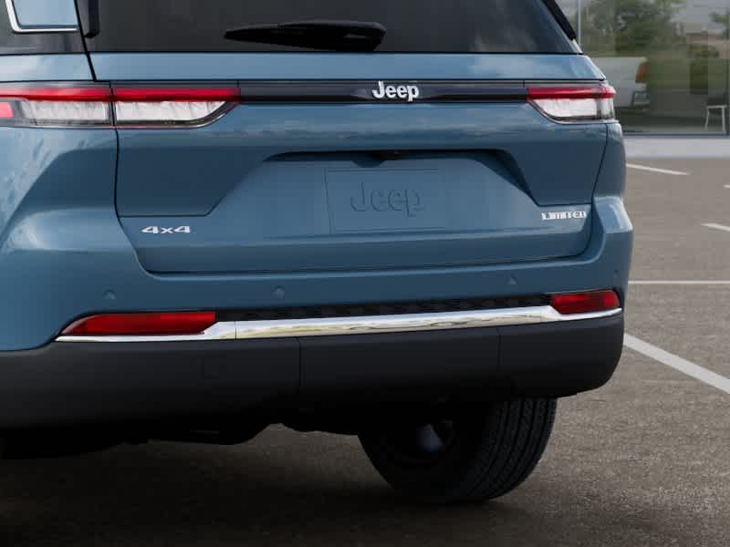 Thumbnail: 2026 Jeep Grand Cherokee - 13
