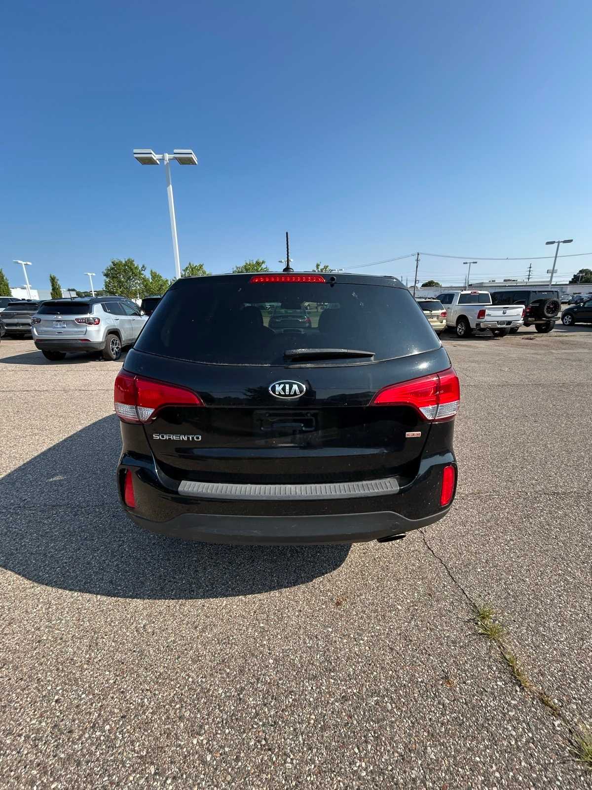 Thumbnail: 2015 Kia Sorento - 19