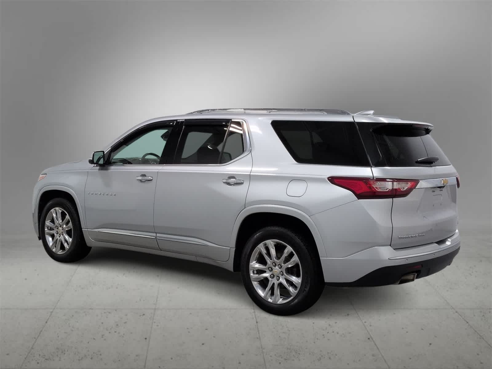 Thumbnail: 2020 Chevrolet Traverse - 6