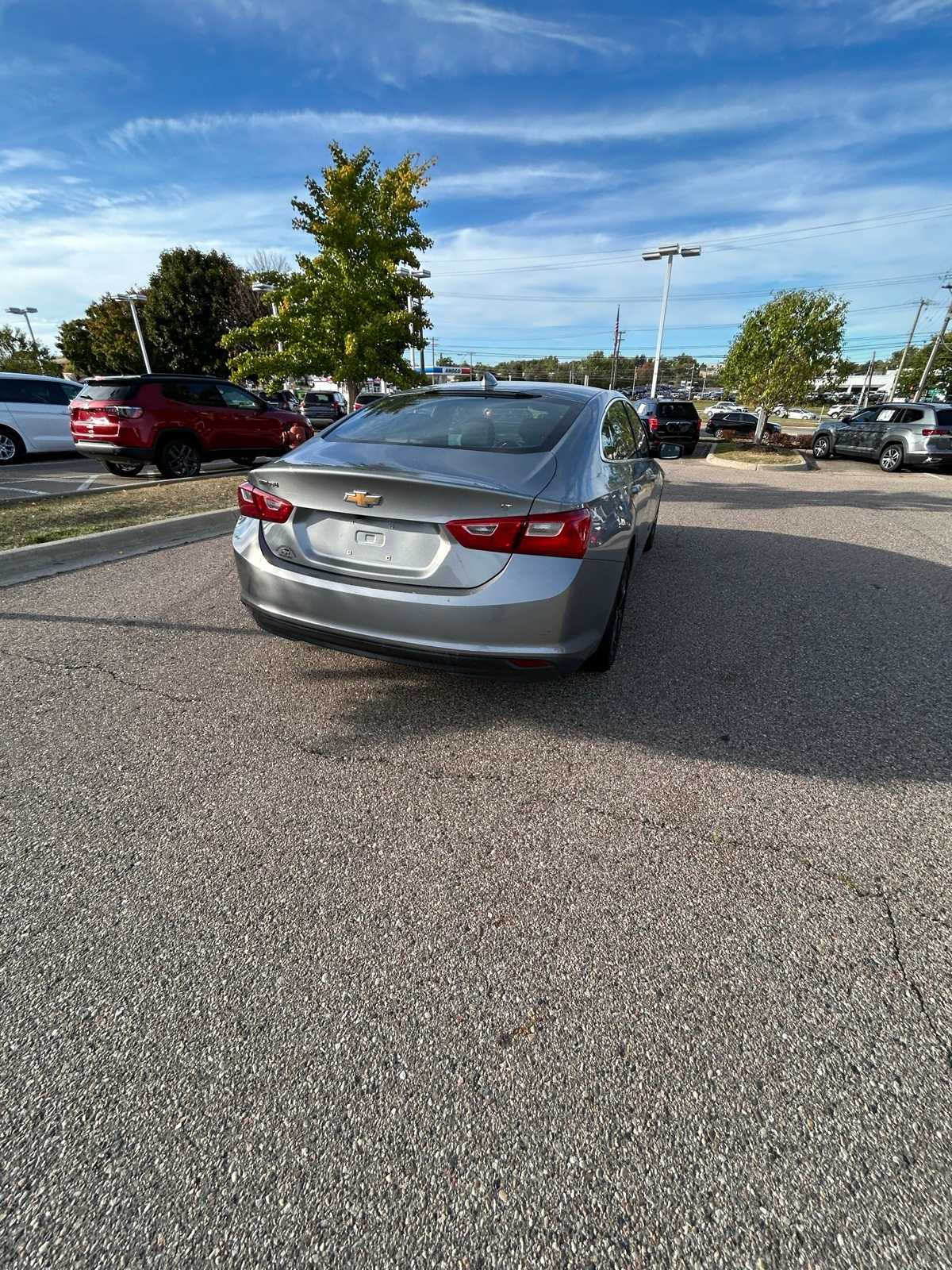 Thumbnail: 2023 Chevrolet Malibu - 24