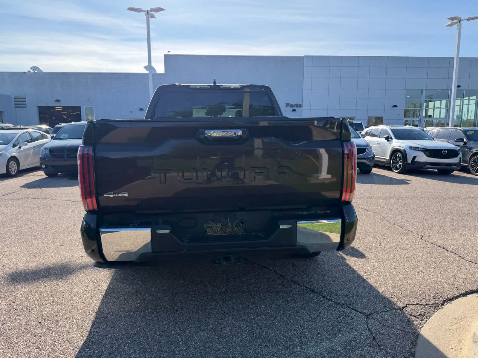 Thumbnail: 2022 Toyota Tundra - 28