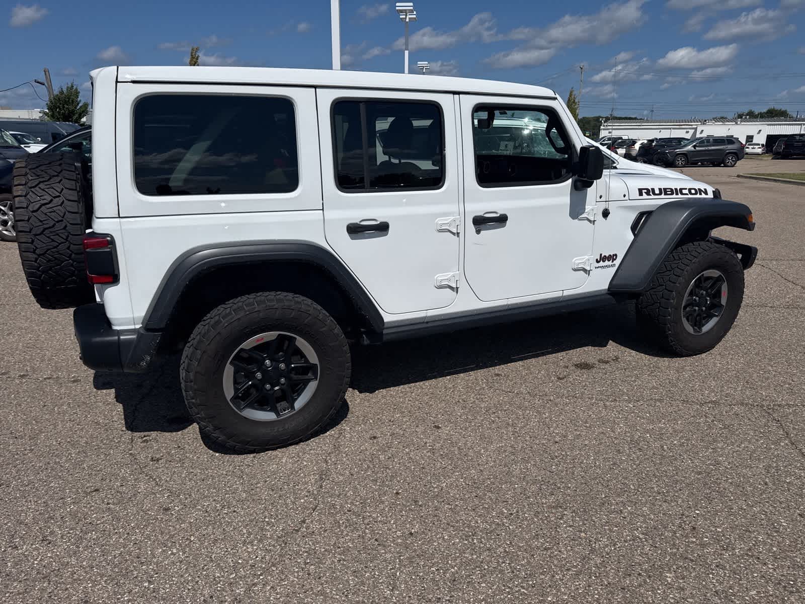 Thumbnail: 2018 Jeep Wrangler - 12