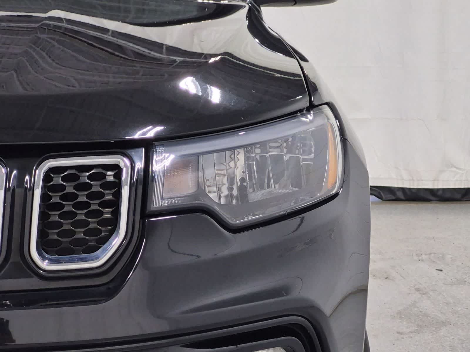 Thumbnail: 2023 Jeep Compass - 11
