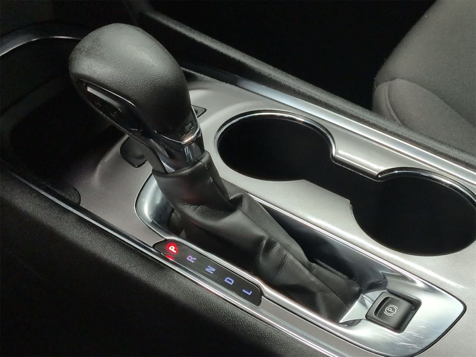 Thumbnail: 2023 Chevrolet Malibu - 32