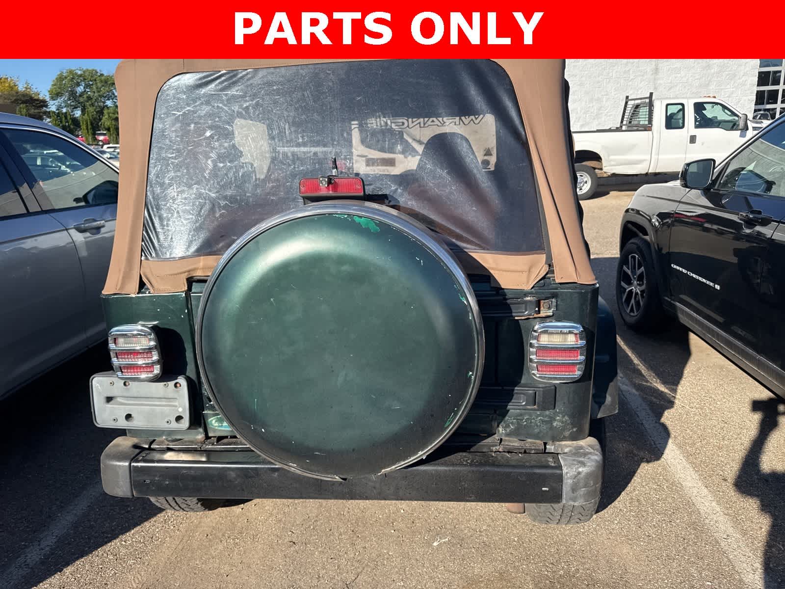 Thumbnail: 2000 Jeep Wrangler - 12