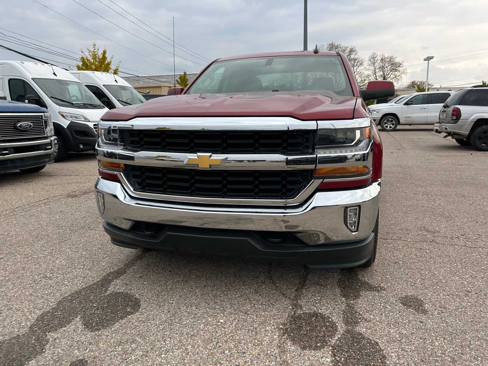 Thumbnail: 2018 Chevrolet Silverado 1500 - 2