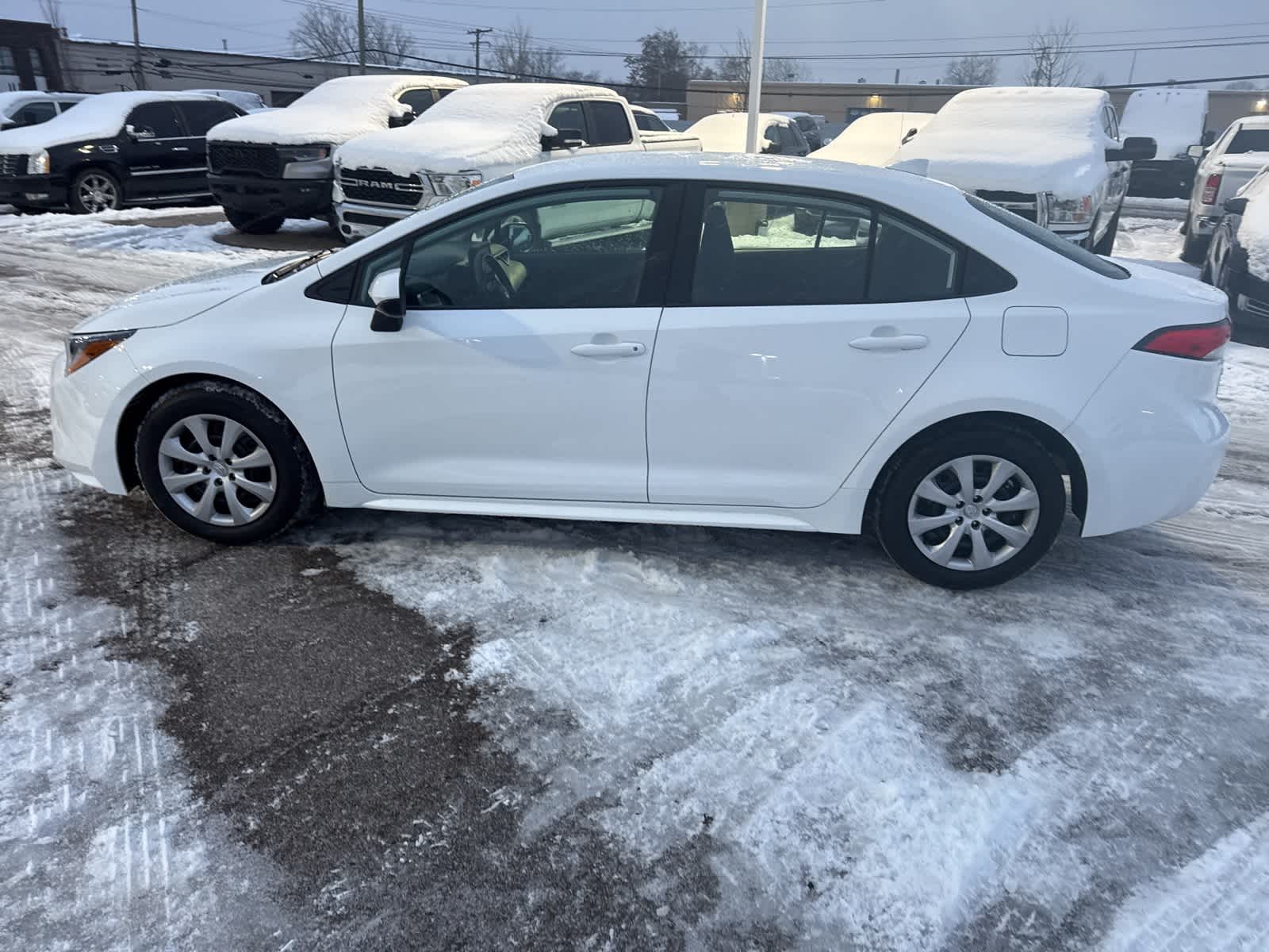 Thumbnail: 2025 Toyota Corolla - 19