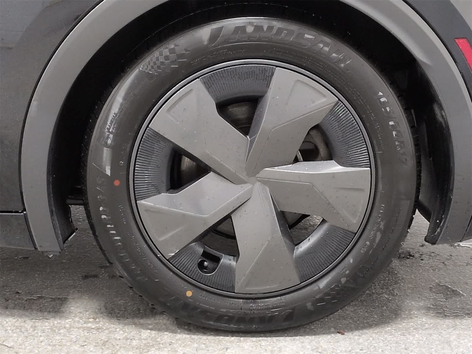 Thumbnail: 2023 Toyota Prius - 14