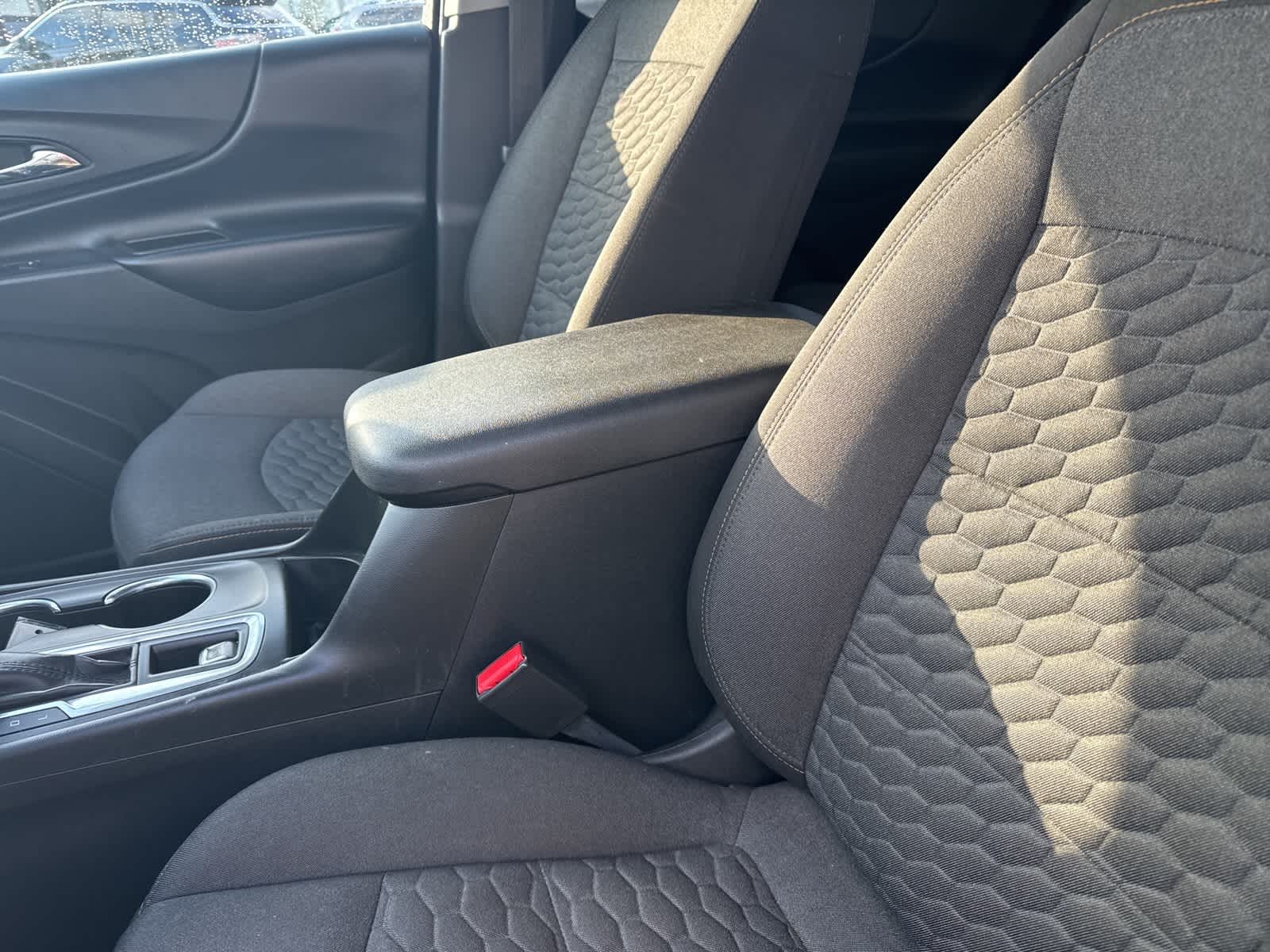 Thumbnail: 2020 Chevrolet Equinox - 21