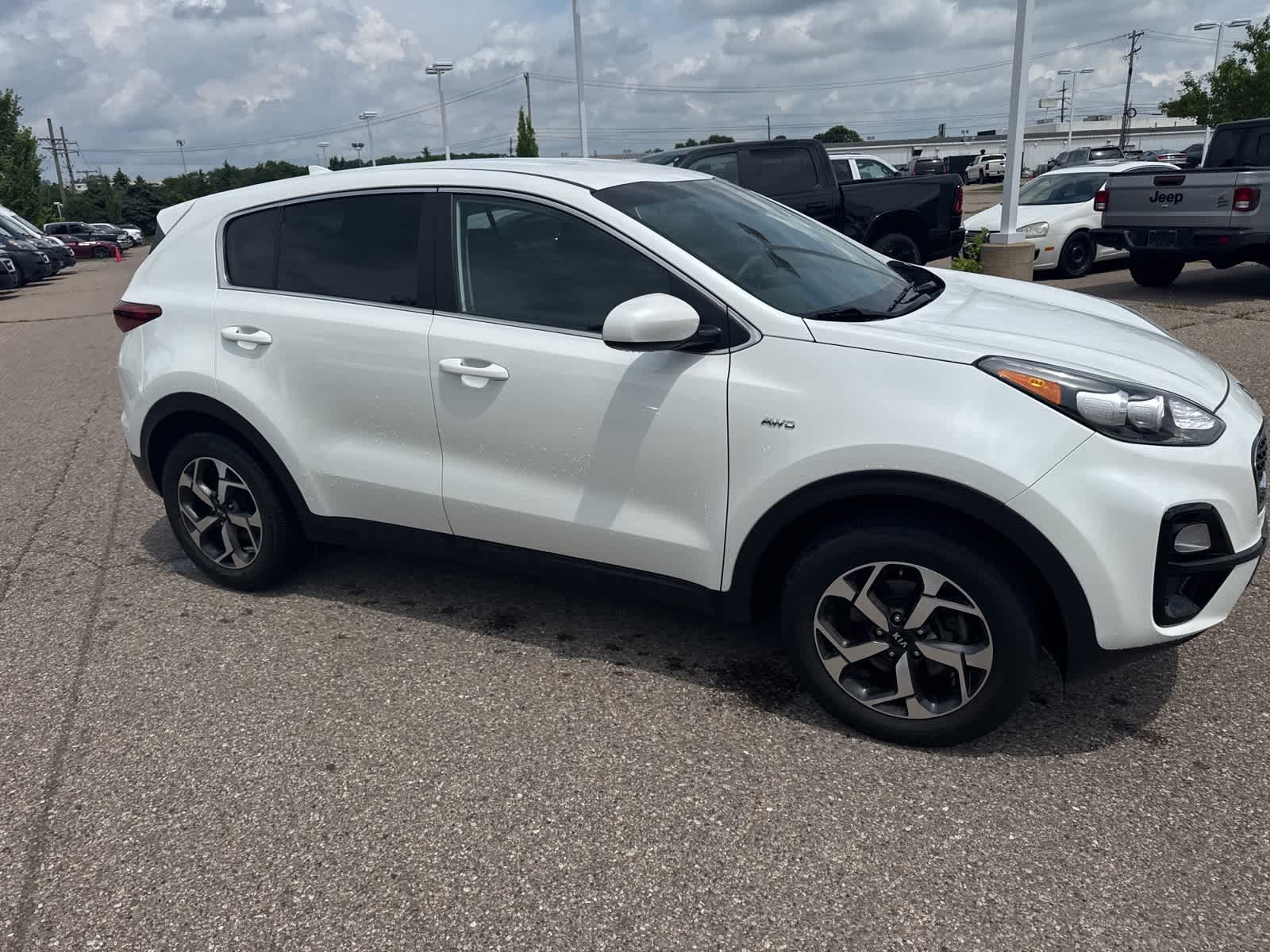 Thumbnail: 2021 Kia Sportage - 11