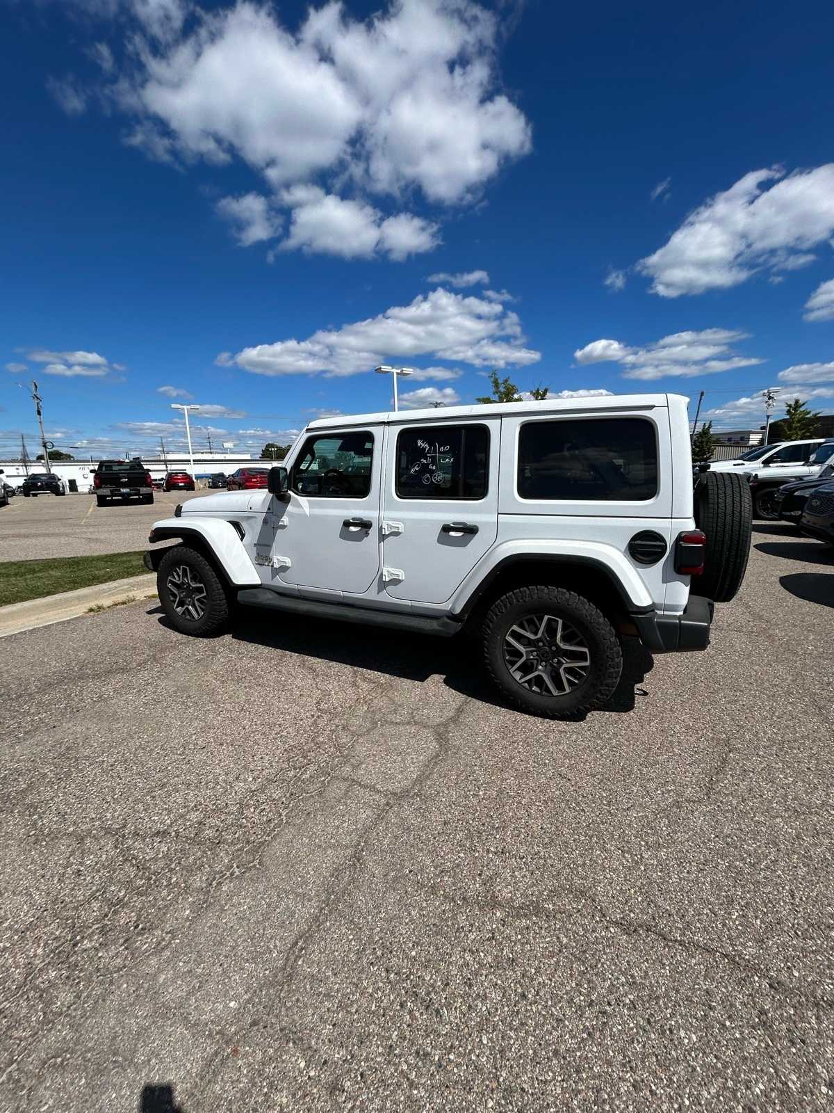 Thumbnail: 2024 Jeep Wrangler - 27