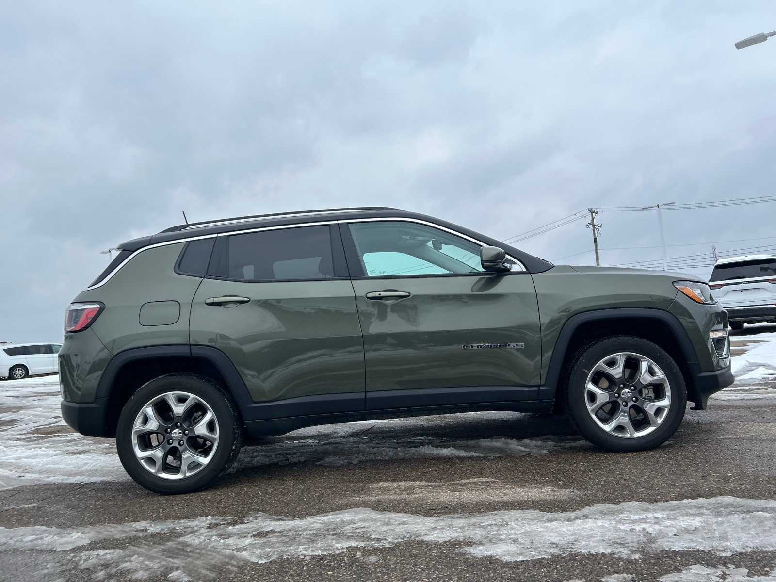 Thumbnail: 2021 Jeep Compass - 9