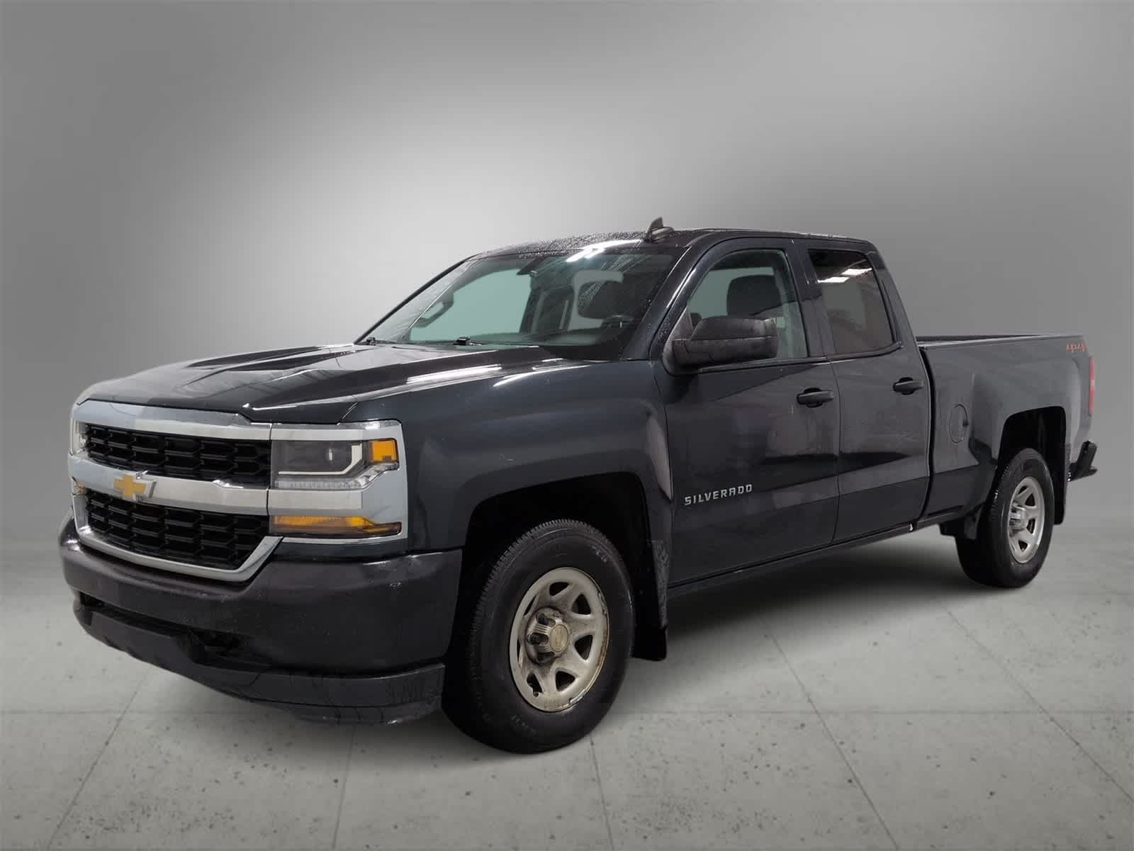 Thumbnail: 2019 Chevrolet Silverado 1500 - 4