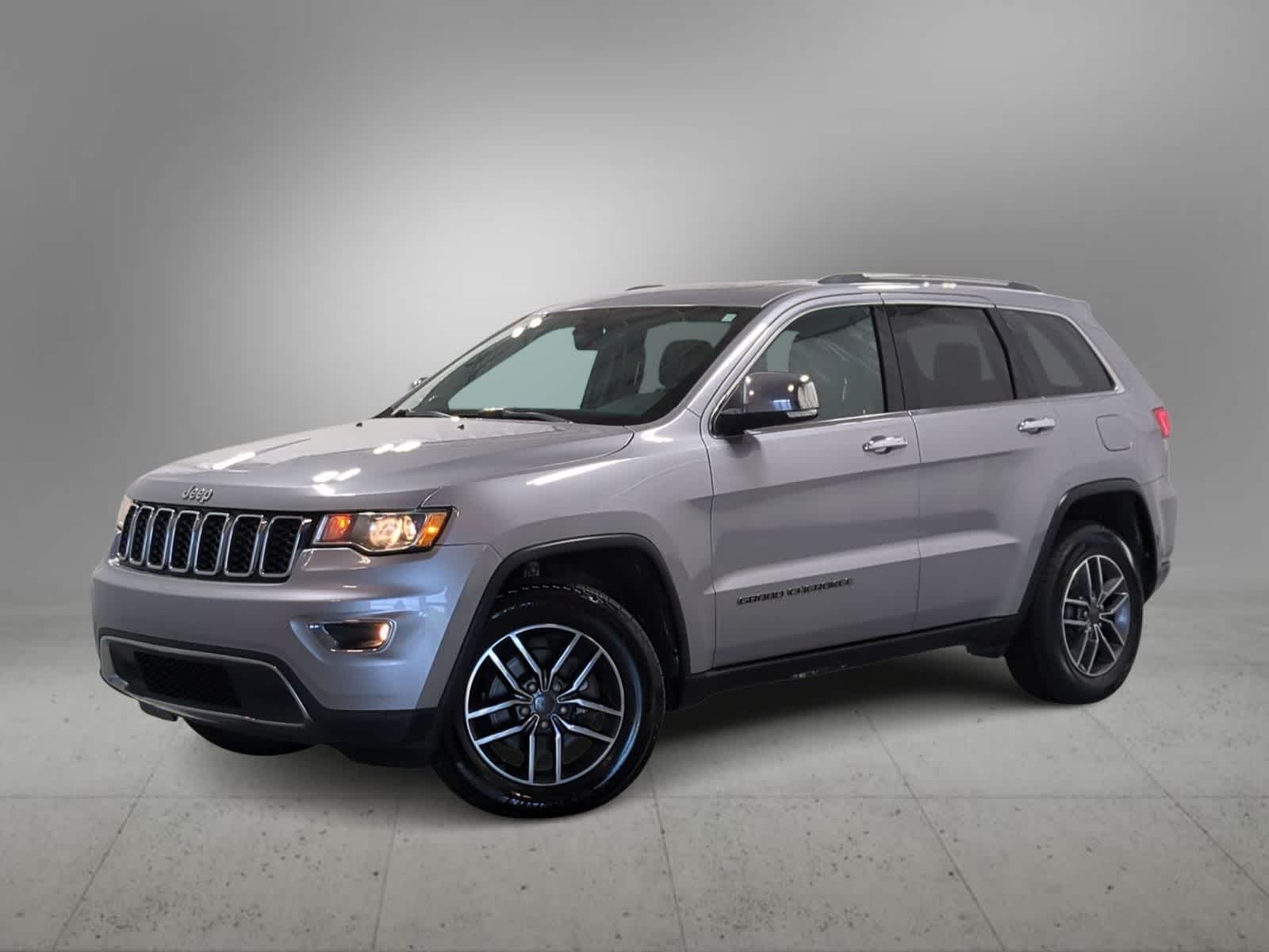 Thumbnail: 2019 Jeep Grand Cherokee - 1