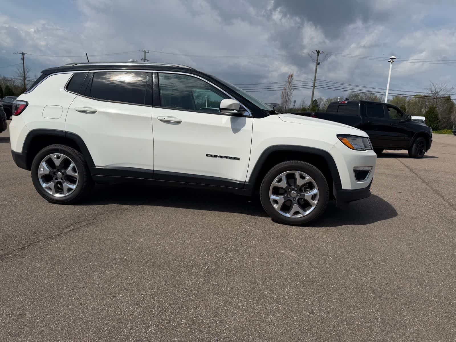 Thumbnail: 2019 Jeep Compass - 10